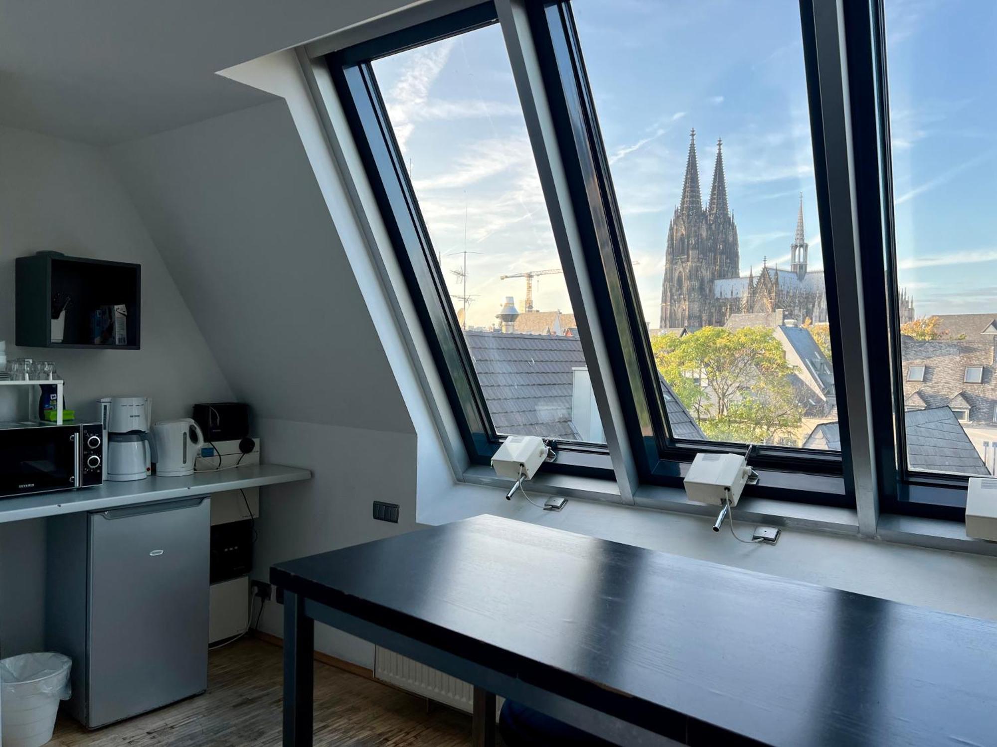 Altstadthotel Hayk Am Rhein Köln Cameră foto
