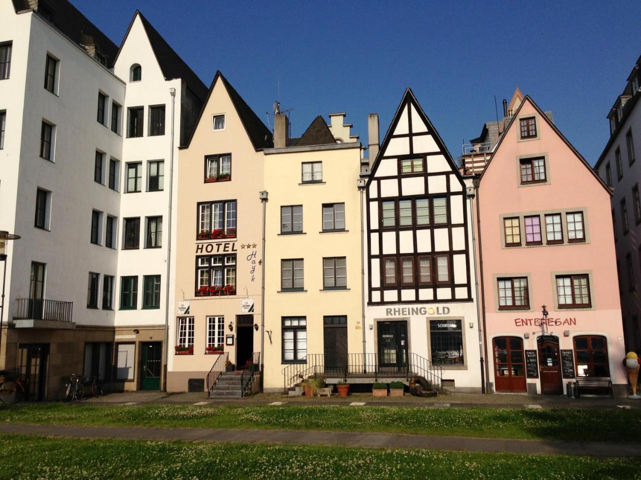 Altstadthotel Hayk Am Rhein Köln Exterior foto